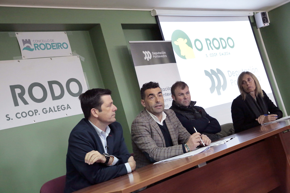  
		Luis López presenta en Rodeiro unha liña de axudas de 250.000 euros para o sector agrogandeiro da provincia como mostra do compromiso da Deputación co rural
	