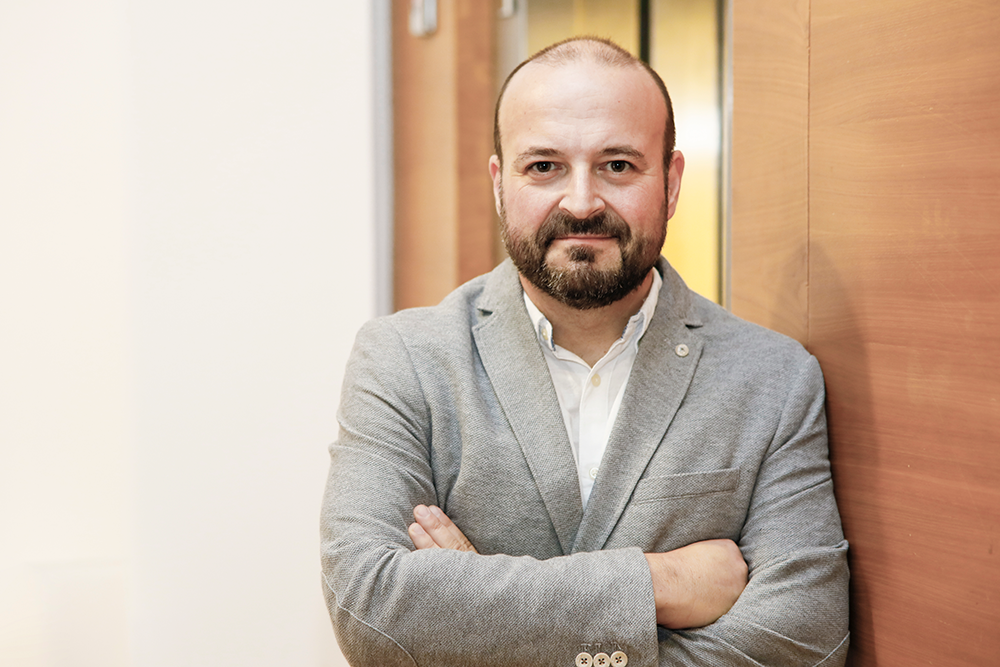  Conferencia de Manuel Gago: “Hermanos de tierra: los árboles como marcos de memoria e identidad en la cultura gallega”